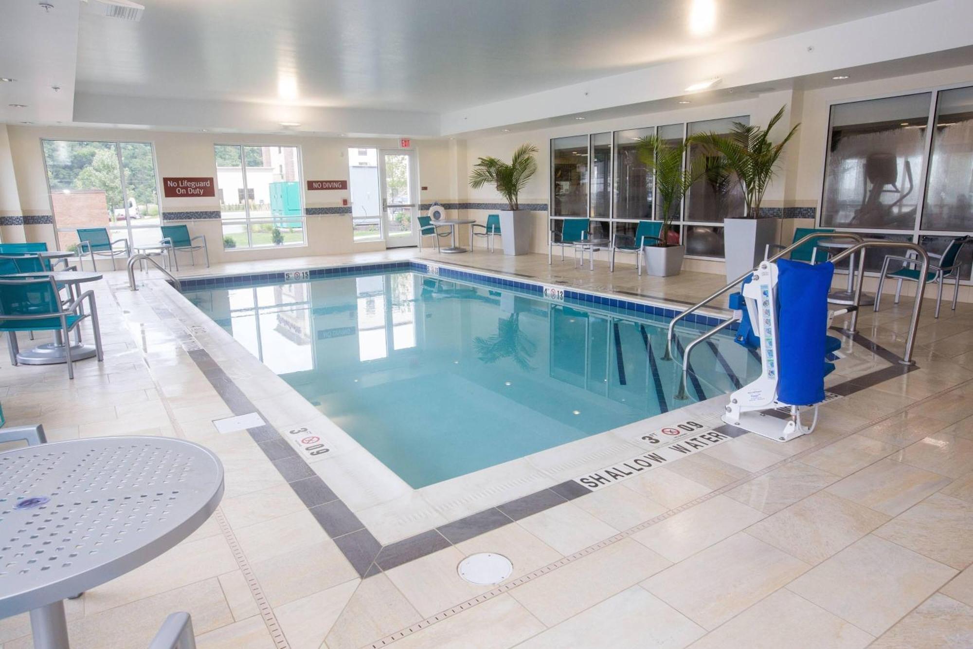 Towneplace Suites By Marriott Pittsburgh Harmarville Exteriér fotografie