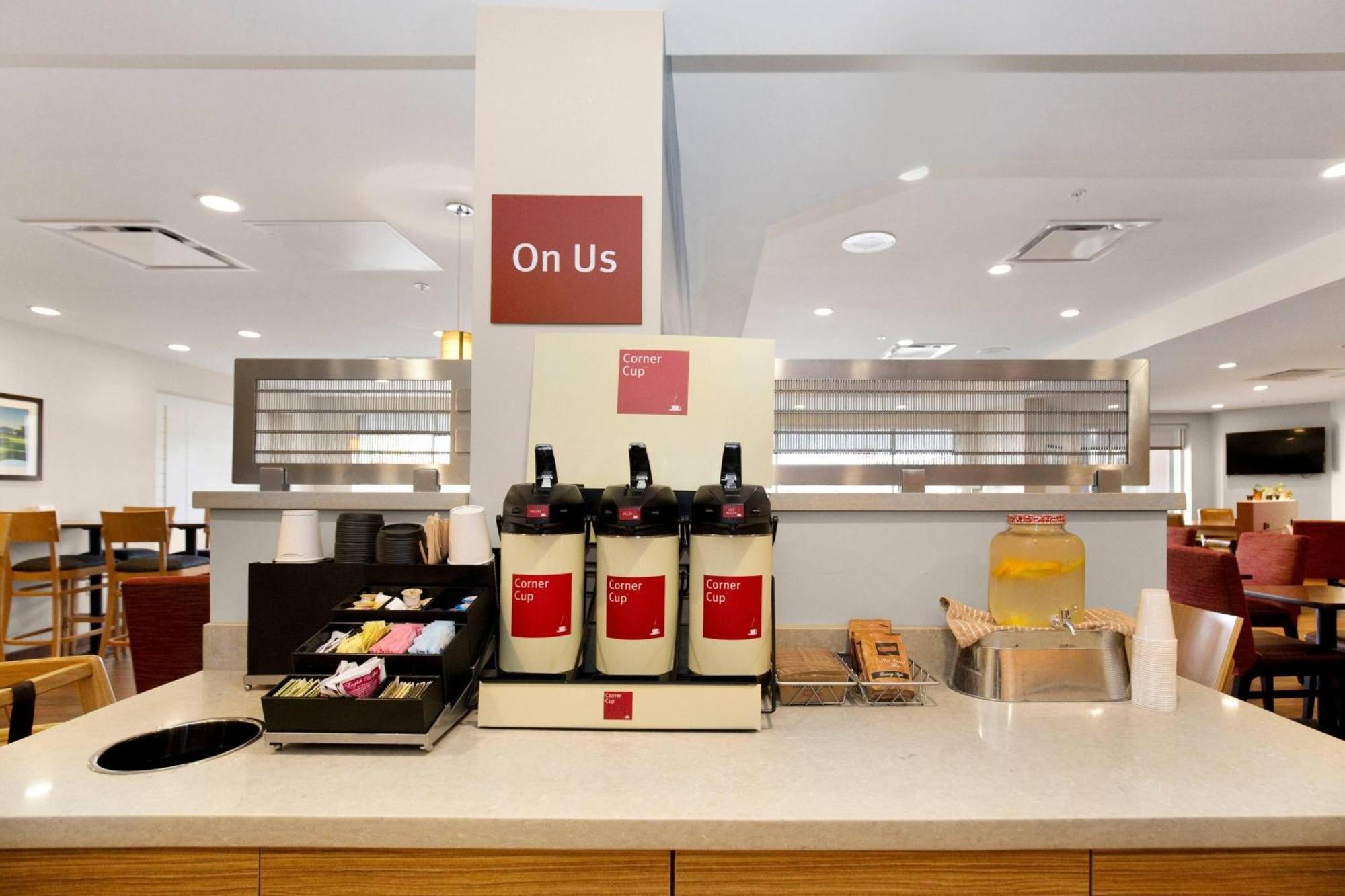 Towneplace Suites By Marriott Pittsburgh Harmarville Exteriér fotografie